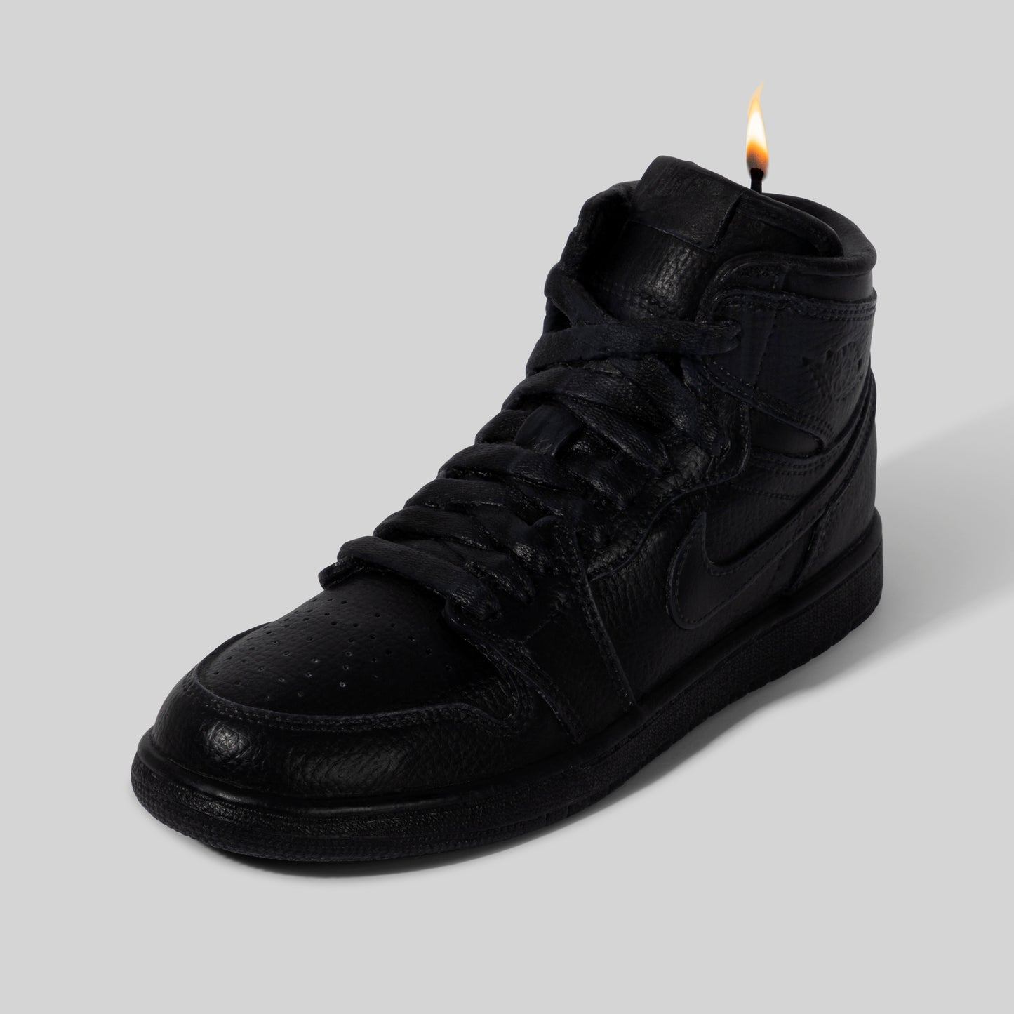 J1 XL - Sneaker candle